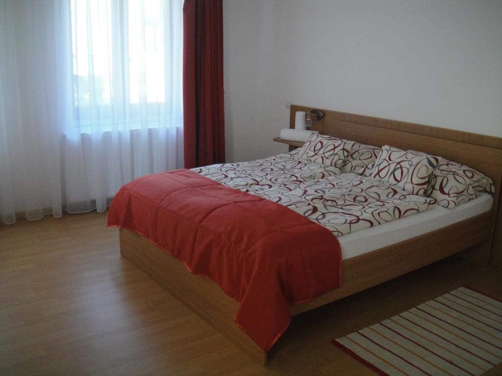 Paks Panzio Hotel Bilik gambar