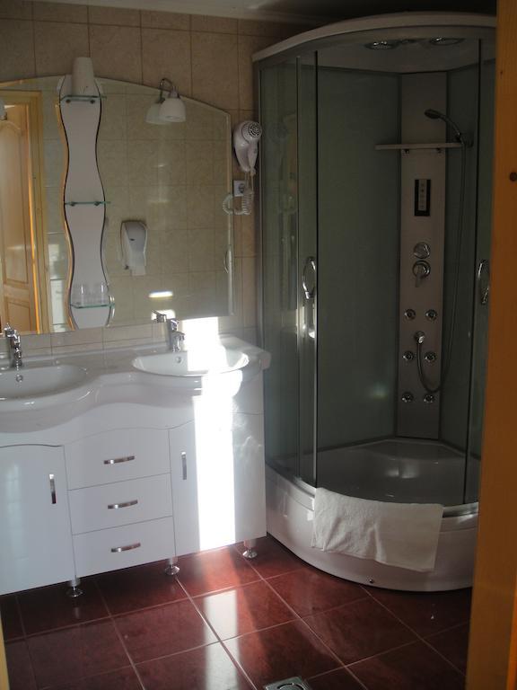 Paks Panzio Hotel Luaran gambar